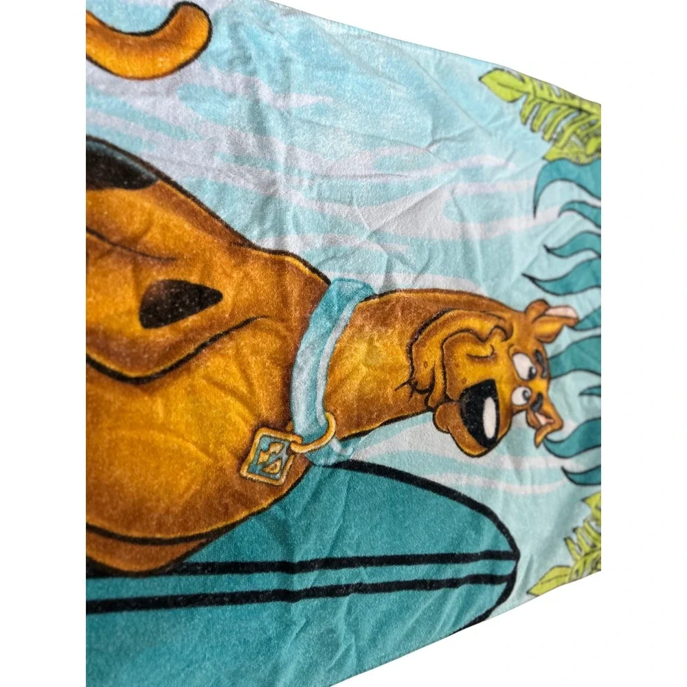 Vintage  Hanna-Barbera Scooby-Doo Beach Towel Surfboard Skull 25x50
